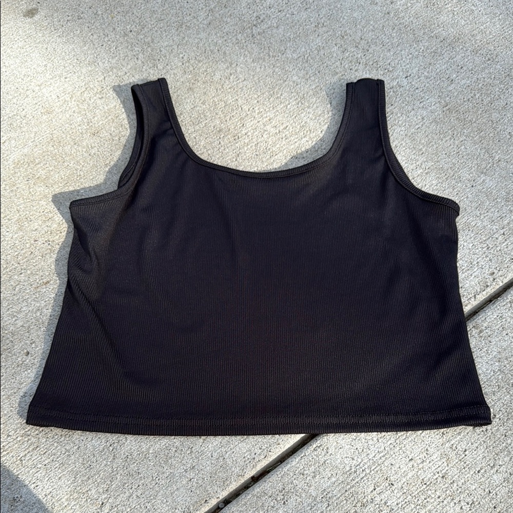 Black Sleeveless Women's Top